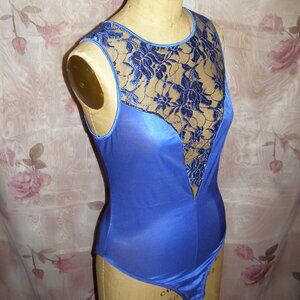 💙NEW💙 size L 10-12 Lady Cameo Royal Blue Bodysuit Floral Lace detail